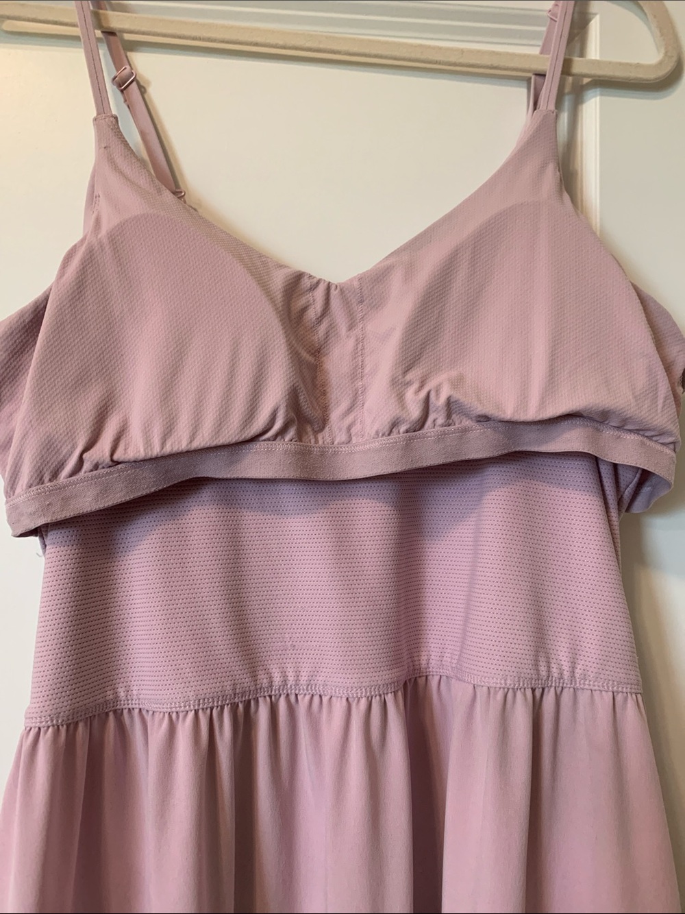 Athleta Elation Hybrid V-Neck dress with bra and pockets in Begonia Pink Size L - Picture 11 of 11